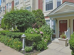 27 Bridge Ln, Haverstraw, NY 10927