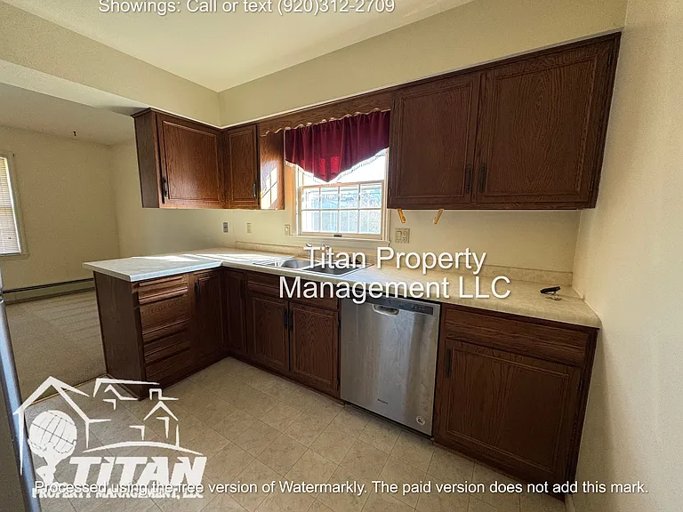 720 Starboard Ct W #A — Photo 6
