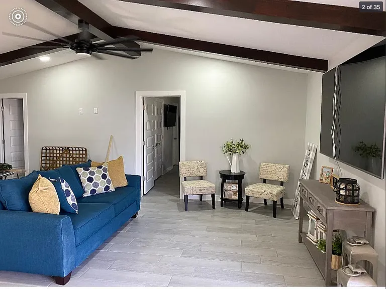 208 Alamo St — Photo 3