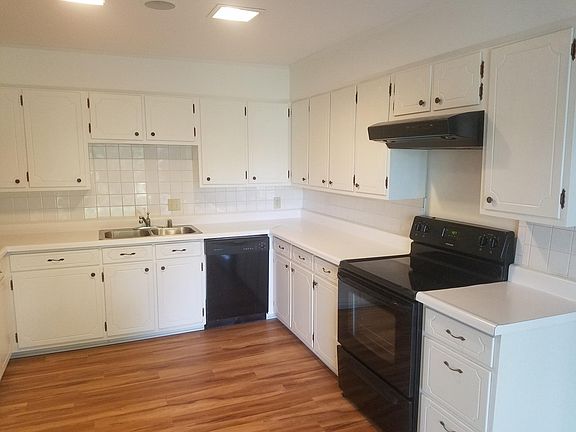5th image of 1503 Belmont Dr