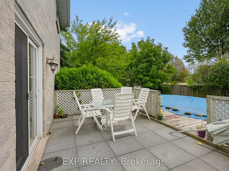 3 Briarsdale Cres — Photo 26