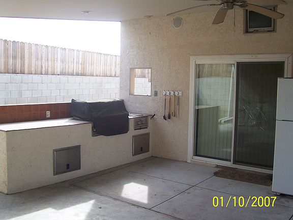 5th image of 9427 Pitkin St
