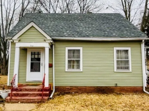 2018 Bruner St, Rockford, IL 61103