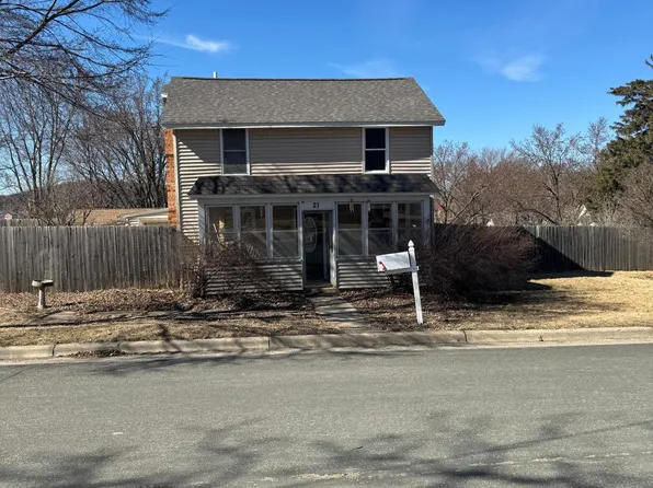 21 Grove St NE, Chatfield, MN 55923