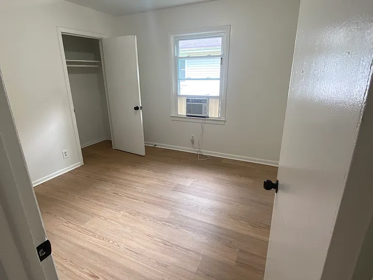1014 Grant St — Photo 4