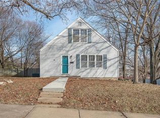 412 N Independence St, Pleasant Hill, MO 64080