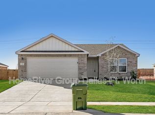 537 Jameson St, Springtown, TX 76082