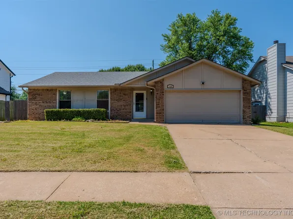 1605 W Montgomery St, Broken Arrow, OK 74012