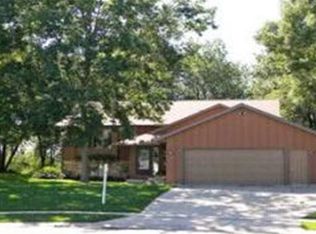 1026 High Meadows Ln SW, Rochester, MN 55902