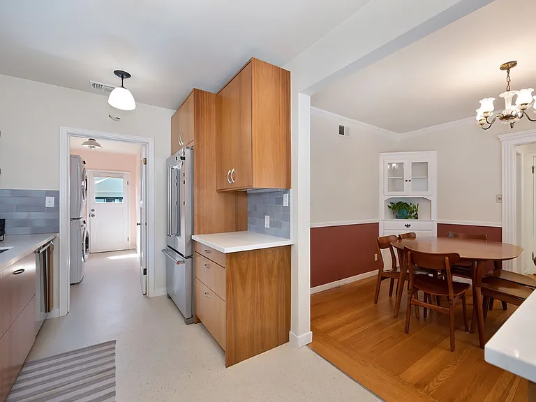 1250 Perkins Way — Photo 23