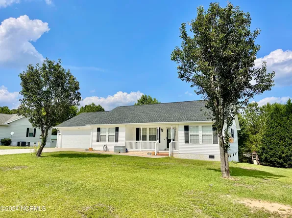 221 Farmstead Court, Rockingham, NC 28379