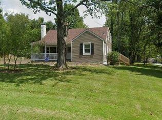 327 Tucker Station Rd, Middletown, KY 40243