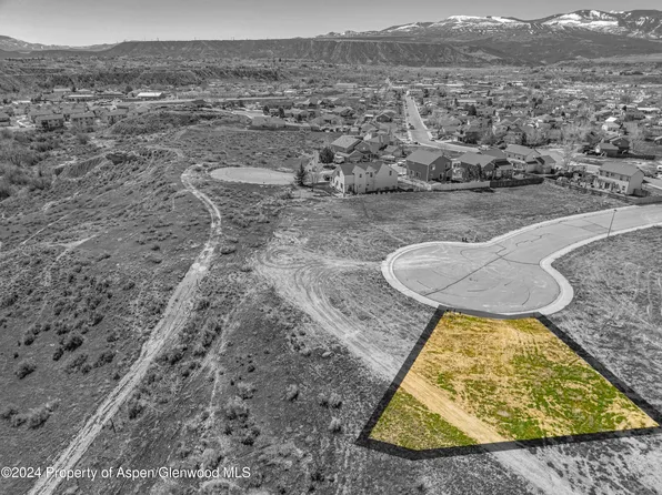 4 W 30th St, Rifle, CO 81650
