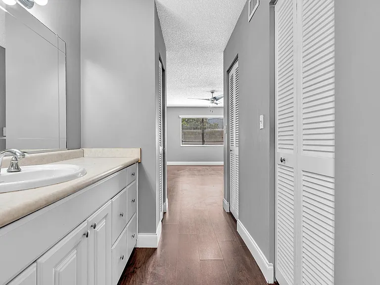 5961 N Falls Circle Dr #309 — Photo 35