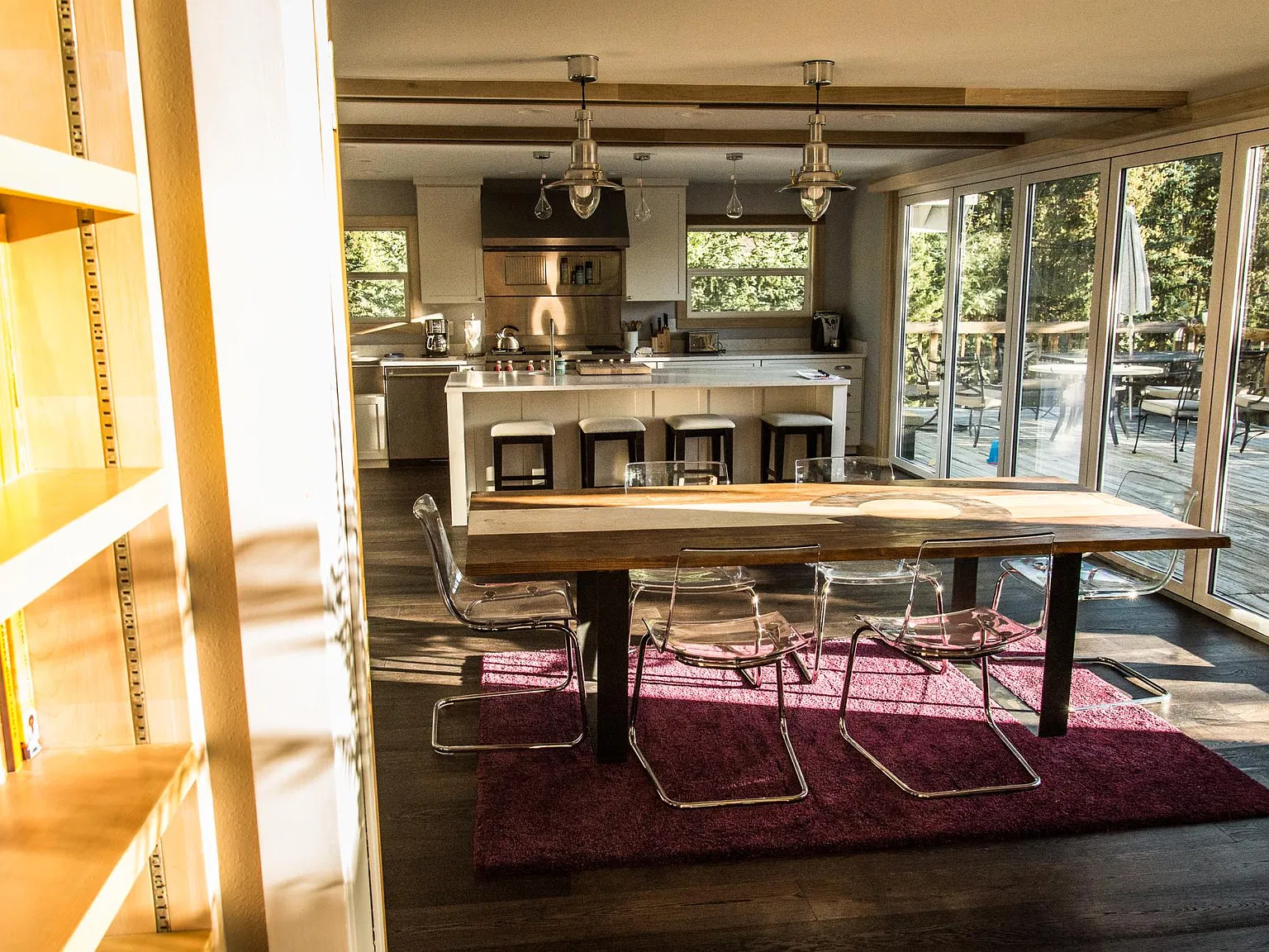 6 bed, 4237 sqft, $16,000 — Photo 3