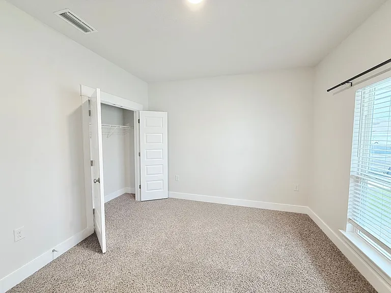 5768 Conley Ct — Photo 8
