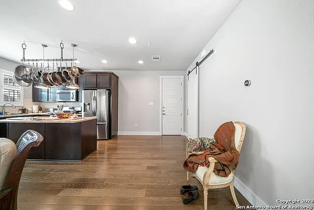 223 Claremont Ave #101 — Photo 19