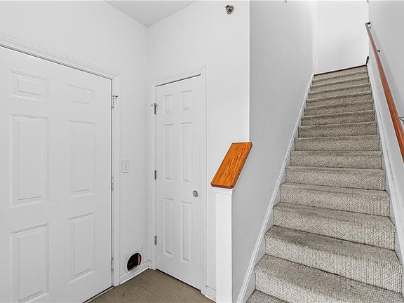 4th image of 310 Spring Heights Ln SE #3310