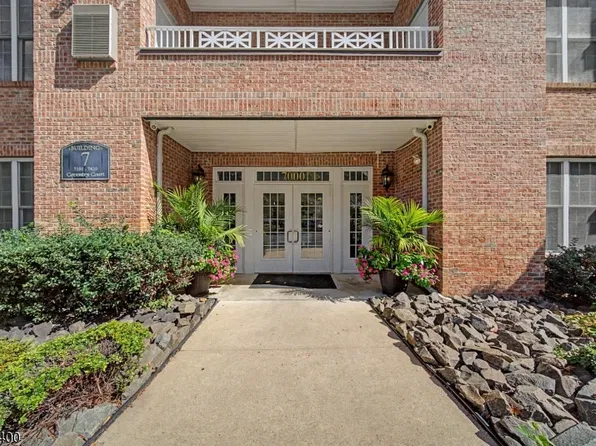 7212 Coventry Ct, Riverdale Boro, NJ 07457