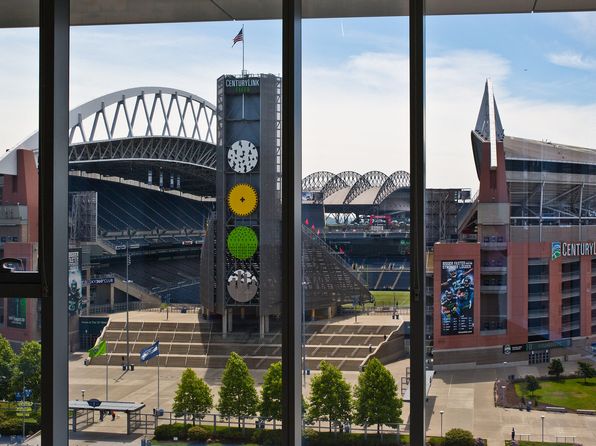521 Stadium Pl S APT 905