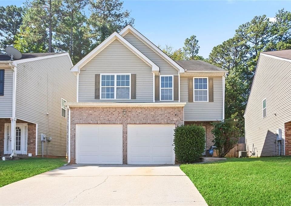 1st image of 7813 Newbury Dr
