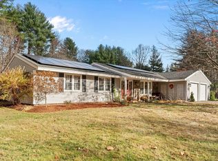 9 Country Club Dr, Chelmsford, MA 01824