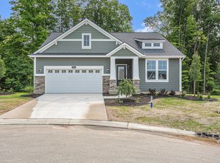 2044 Flowering Dr, Hudsonville, MI 49426