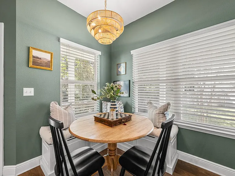 120 Mosaic Oaks Cir — Photo 25