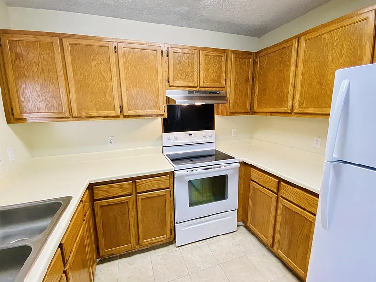 217 Bull River Bluff Dr — Photo 10