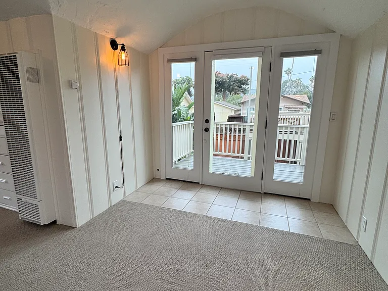 412 W Sola St #B — Photo 1