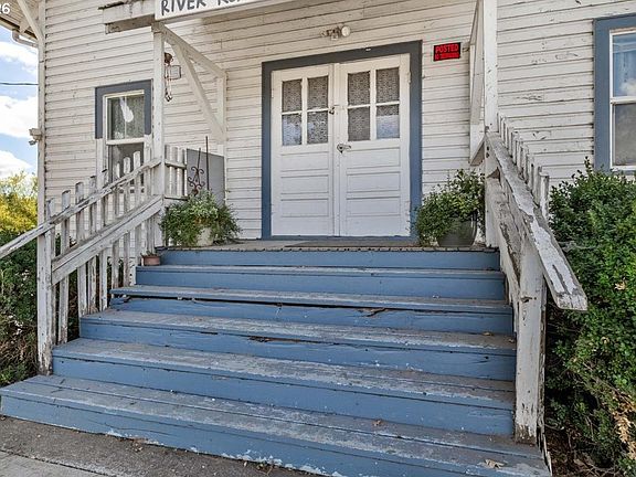 5th image of 13651 River Rd NE