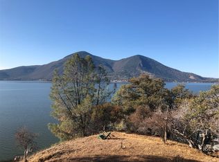 10906 Lakeshore Dr, Clearlake Park, CA 95424