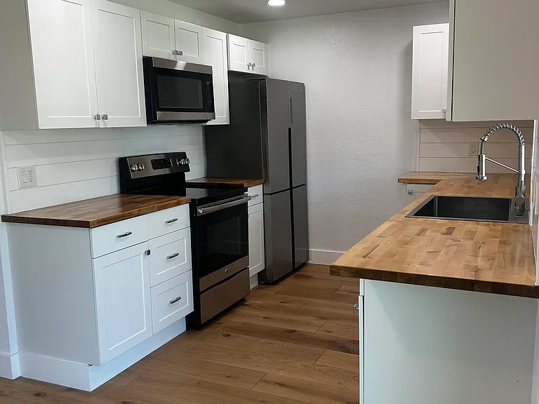 4499 Dorando Dr — Photo 3