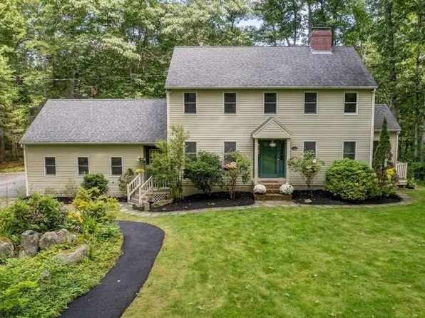 9 Millstream Drive, Exeter, NH 03833