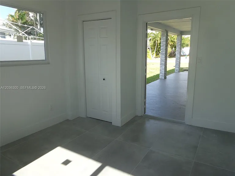 1565 Thumb Point Dr — Photo 82