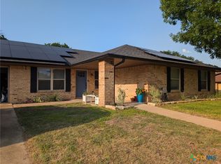 205 Red Oak Dr, Harker Heights, TX 76548