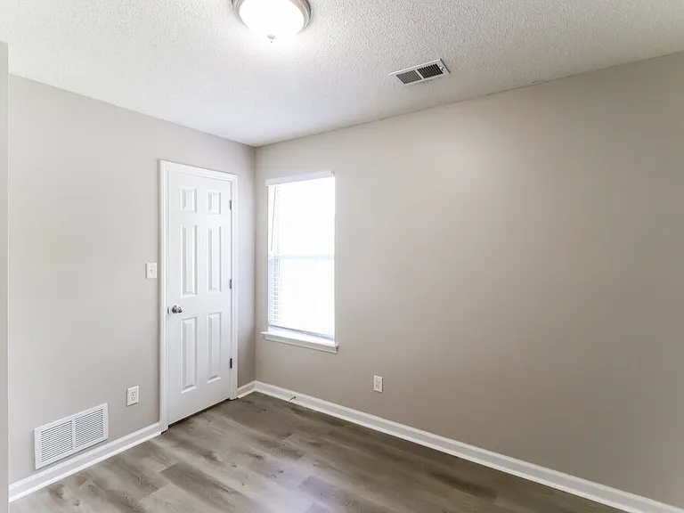8958 Settlers Path — Photo 12