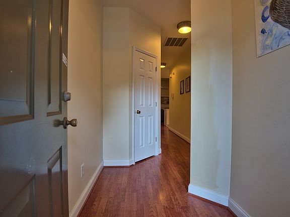 2nd image of 604 Carved Oak Dr