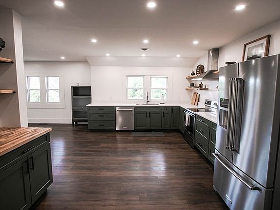 4th image of 1735 Redwing Ln