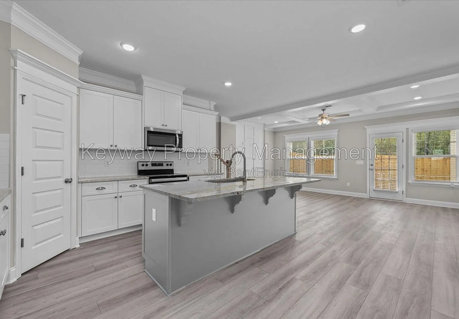 3 bed, 2.5 bath, 1540 sqft, $1,835 — Photo 4