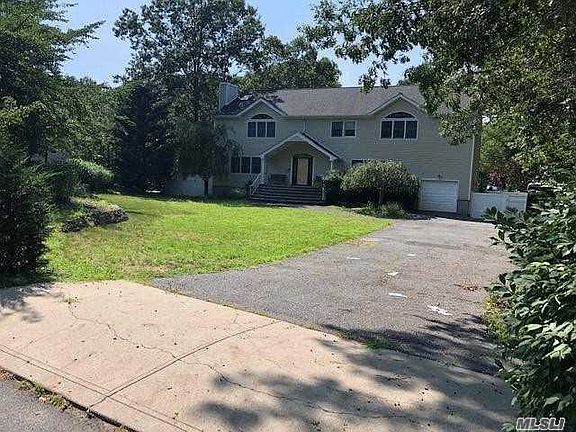 2nd image of 6 Community Ct