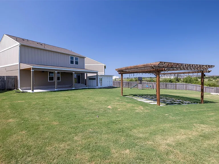 6300 Routenburn St — Photo 5