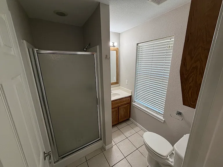 1422 Shoshoni Trl #B — Photo 14
