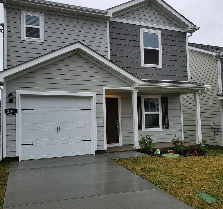 1st image of 206 Renwick Dr