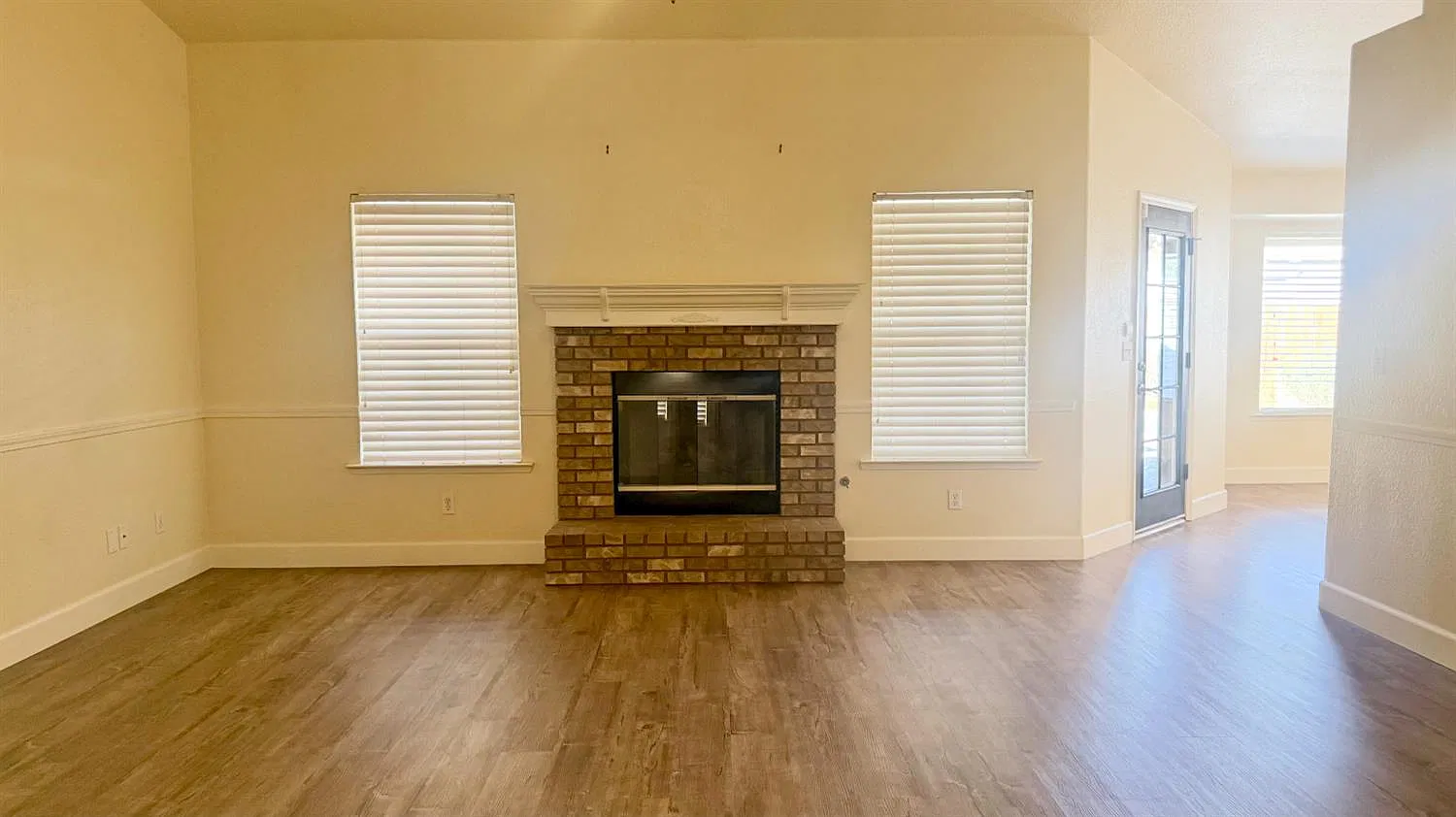 3 bed, 1503 sqft, $2,700 — Photo 3