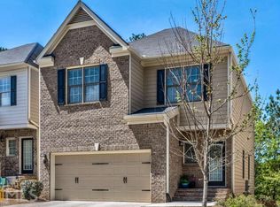 143 Village Trl, Woodstock, GA