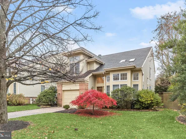 3 Stags Leap Ct, Pikesville, MD 21208