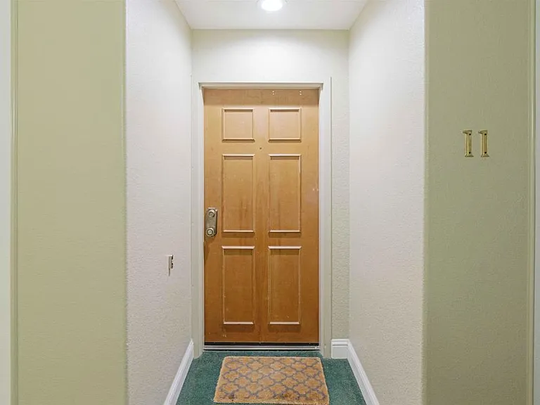 5705 Friars Rd #11 — Photo 24