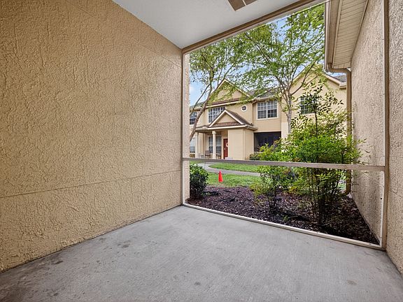 2nd image of 850 Grand Regency Poin Unit 104