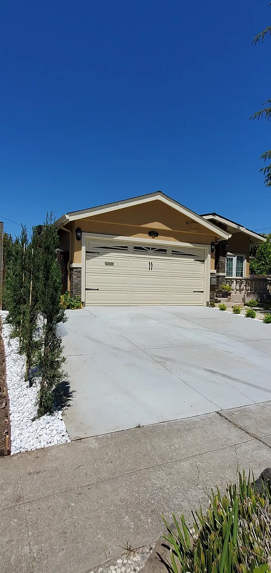 39064 Yosemite Way photo 1